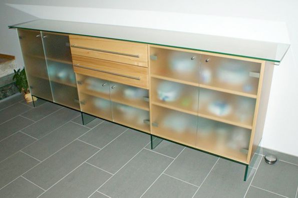 Glasmöbel